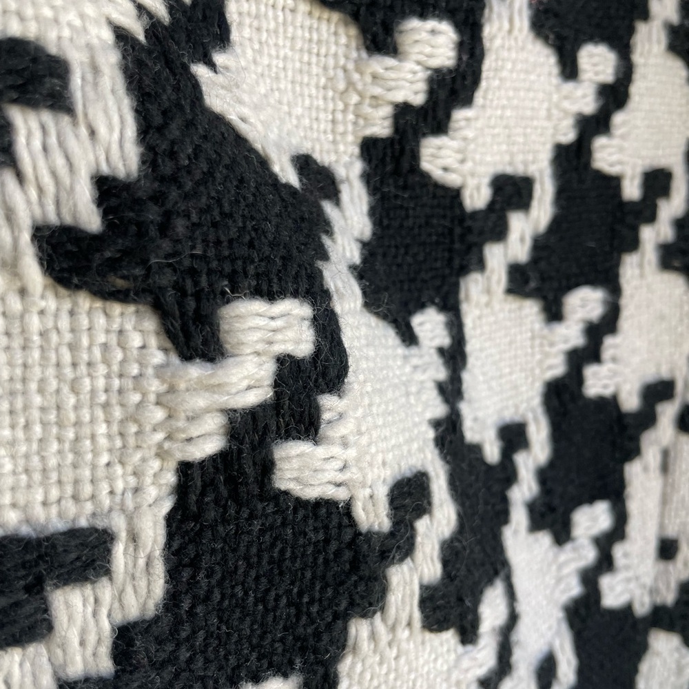Black and White Houndstooth Sleeveless vest women’s size small - Picture 9 of 13